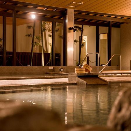 Отель Kobe Harbor Land Onsen Manyo-Club Экстерьер фото