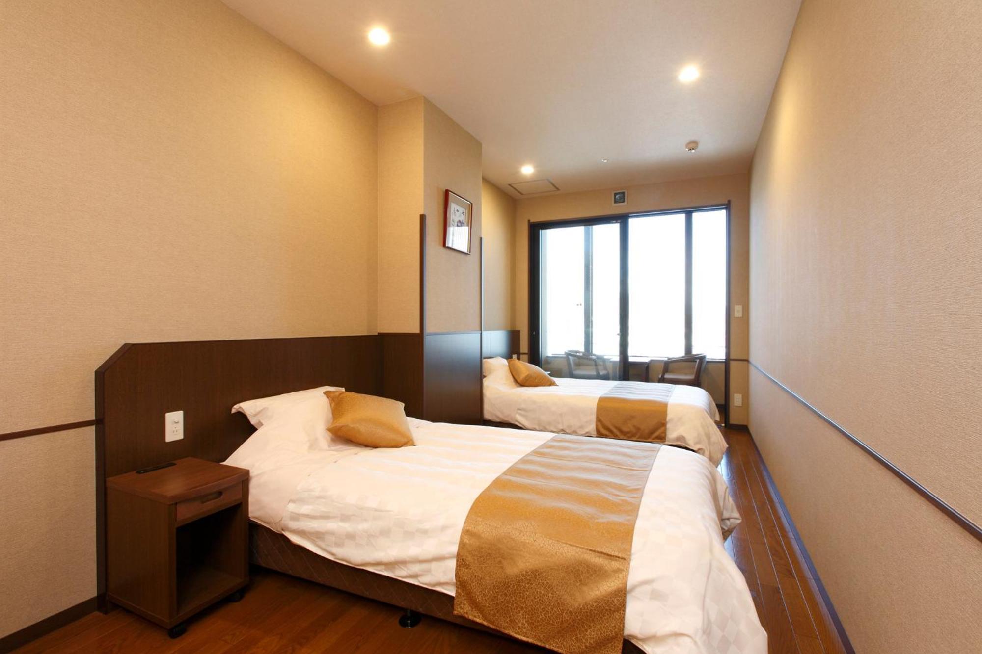 Отель Kobe Harbor Land Onsen Manyo-Club Экстерьер фото